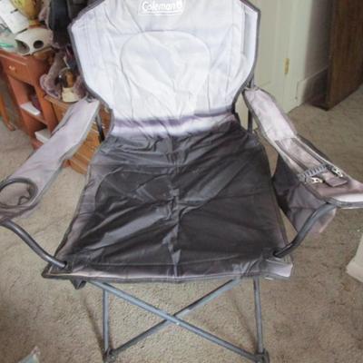 Coleman folding camp chair, gray & black