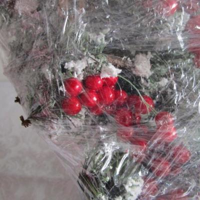 New Large 32" Christmas wreath & wreath hanger