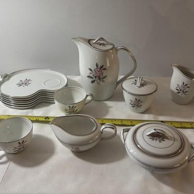 Vintage Noritake Roanne China