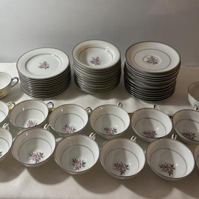 Vintage Noritake Roanne China