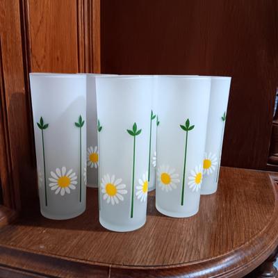 8 FROSTED RETRO FLORAL GLASSES PLUS 3 SMALLER FROSTED GLASSES