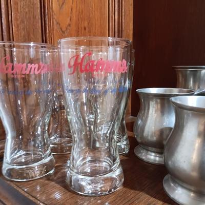 5 HAMM'S GLASSES AND 4 HEAVY PEWTER MUGS MADE IN LONDON