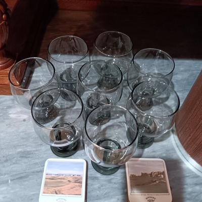 ICE BUCKET, COASTERS AND DRINKING GLASSES
