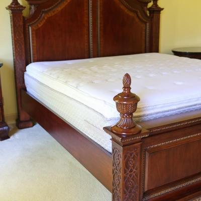 Carved Mahogany Traditional King Frame with Mattress