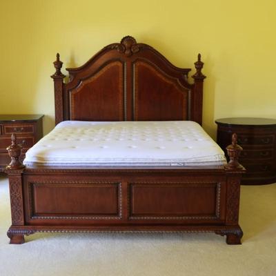 Carved Mahogany Traditional King Frame with Mattress