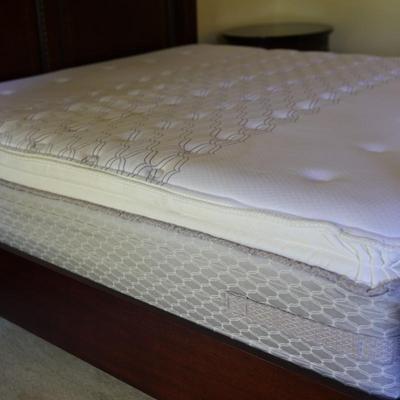 Carved Mahogany Traditional King Frame with Mattress