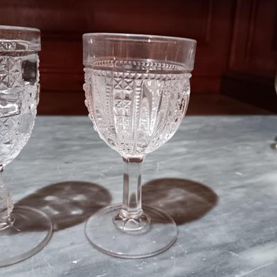 CRYSTAL AND ANTIQUE STEMMED GLASSES, GLASS JEWELS AND A WINE COOLER
