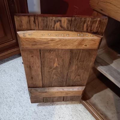 ANTIQUE DRY SINK W/2 CABINET DOORS