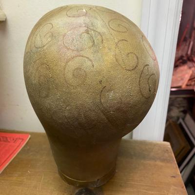 Muslin mannequin head with Swirly Curls drawn on!