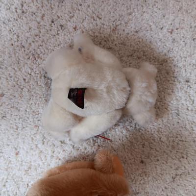HERMANN TEDDY ORIGINAL BEAR FROM WEST GERMANY AND A GUND BEAR - BOTH FULLY JOINTED