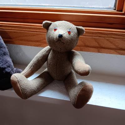 3 LOVEABLE TEDDY BEARS