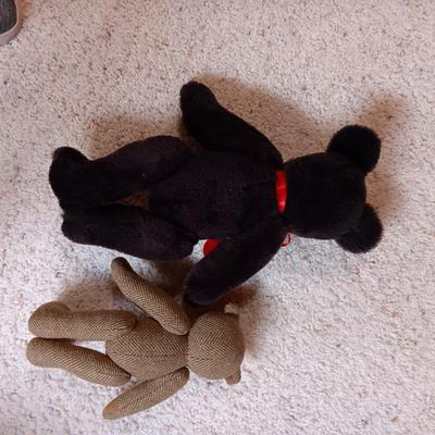 3 LOVEABLE TEDDY BEARS