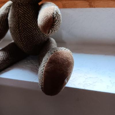 3 LOVEABLE TEDDY BEARS