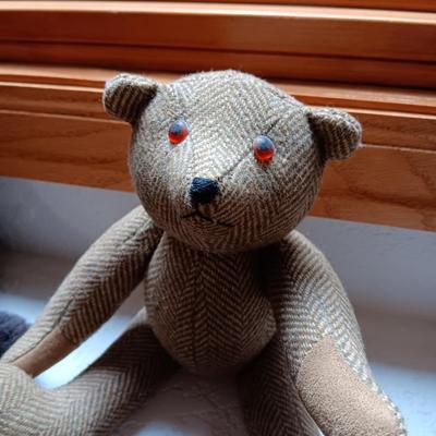 3 LOVEABLE TEDDY BEARS