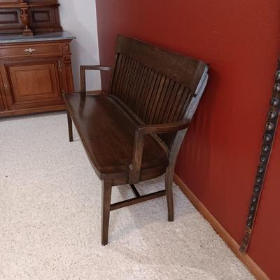 BEAUTIFUL ANTIQUE WOODEN RAILROAD BENCH