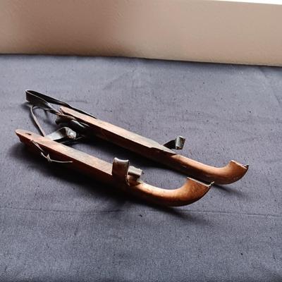 ANTIQUE WOODEN ICE SKATES WITH STEEL BLADES & LEATHER STRAPS