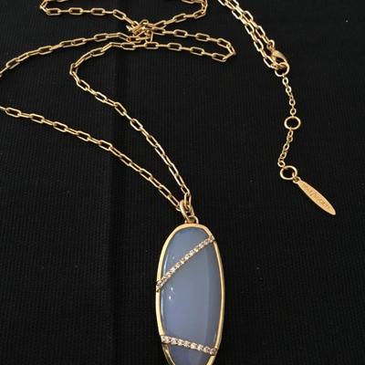Beautiful Sole/ Society Opalite rhinestone pendant necklace