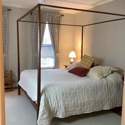 M536 UPDATE Vintage Century 4 Post Cherrywood Henry Ford Museum King Bed