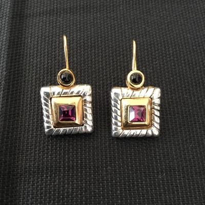 Beautiful, vintage, gold and silver toned earrings