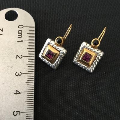 Beautiful, vintage, gold and silver toned earrings