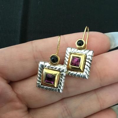 Beautiful, vintage, gold and silver toned earrings