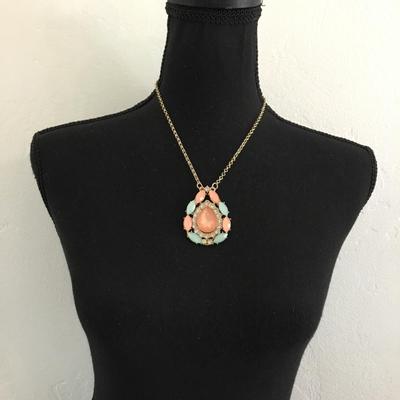 Cute, gold tone, rhinestone statement, necklace