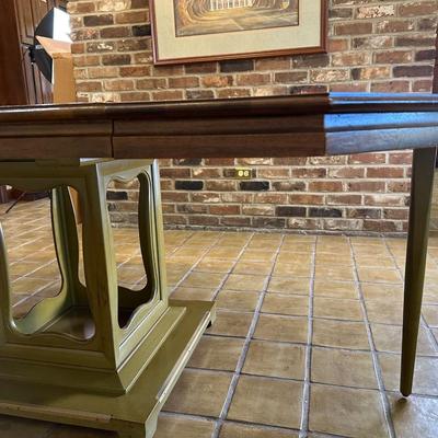 Mid Century Octagonal Pedestal Dining Table with Two Leaves