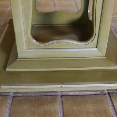 Mid Century Octagonal Pedestal Dining Table with Two Leaves