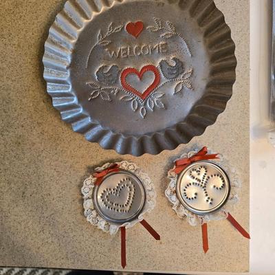Tin art