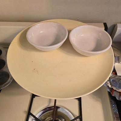 Ceramic dishes