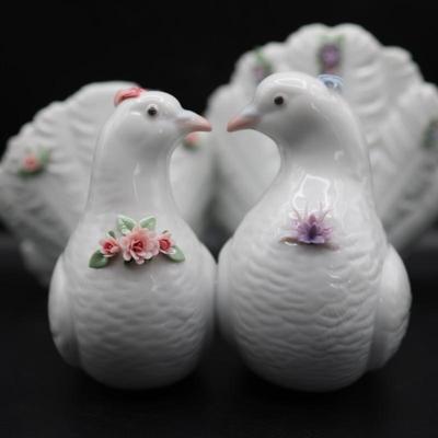 Lladro Kissing Doves with Flowers
