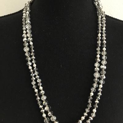 Gorgeous long, White House, Black market, faceted glass crystal beaded necklace