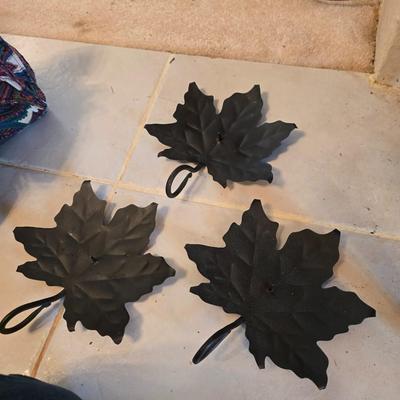 Candle holder