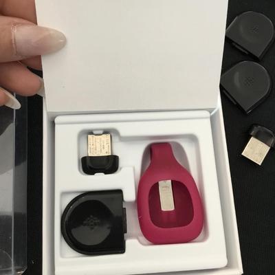 Fitbit zip wireless activity tracker, extra parts