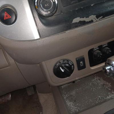 2015 Nissan truck CORRECTION 2014