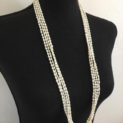 Beautiful 4 strand Rice pearl necklaces