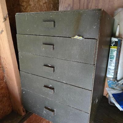 Wooden box