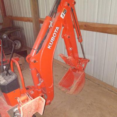 Kubota B2601 Tractor with backhoe. Only 29 hours. Garage Kept.
