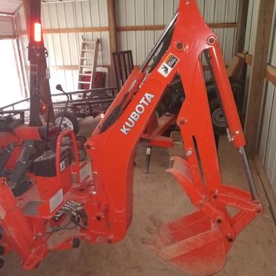 Kubota B2601 Tractor with backhoe. Only 29 hours. Garage Kept.