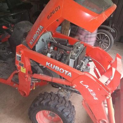 Kubota B2601 Tractor with backhoe. Only 29 hours. Garage Kept.