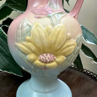 Vintage Hull Pottery Large Magnolia Pitcher