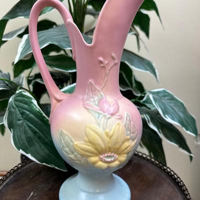 Vintage Hull Pottery Large Magnolia Pitcher
