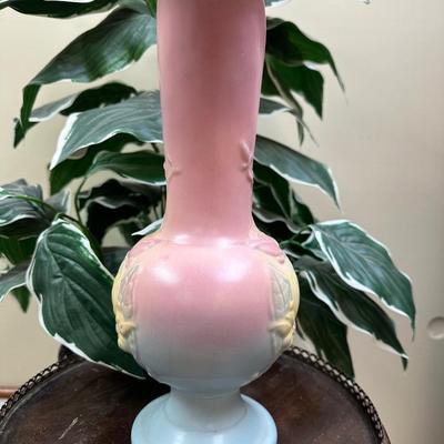 Vintage Hull Pottery Large Magnolia Pitcher