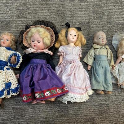 Vintage doll lot