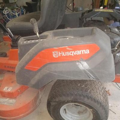 Husqvarna Z248f zero turn