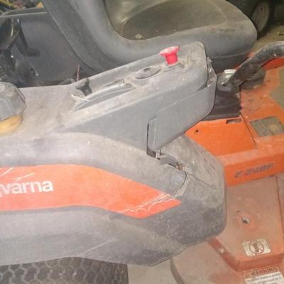 Husqvarna Z248f zero turn