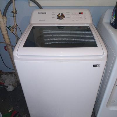 Washer and dryer set