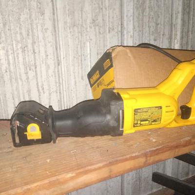 Lot of Dewalt tools