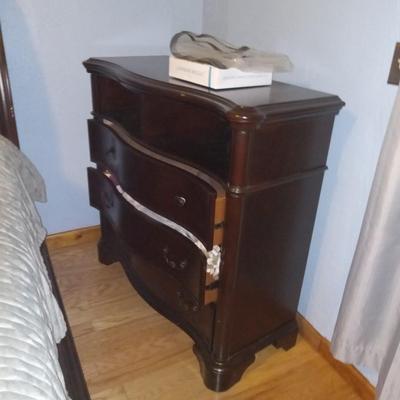 King size bedroom set