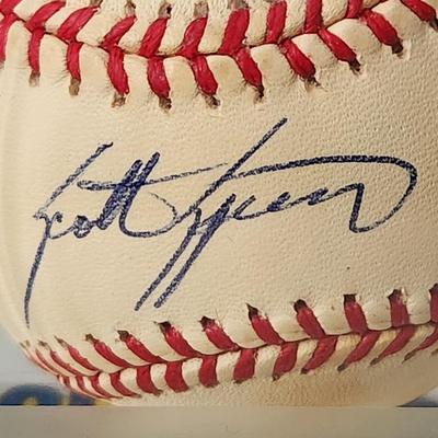 Scott Spezio OMLB Signed Autographed Baseball In Collectors Case